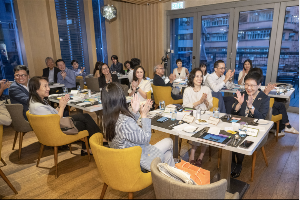 The Dialogue Table: Profiling to Empower Networks 
