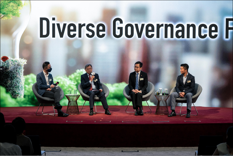 Boosting Board Effectiveness through Diversity