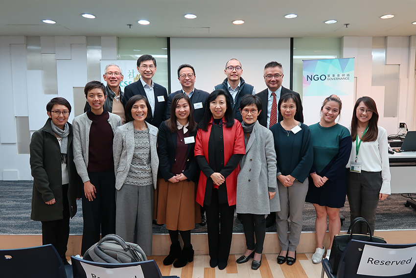Group photo of the three parties of the Hong Kong NGO Governance Health Survey Project team and representatives of the sponsoring organizations.