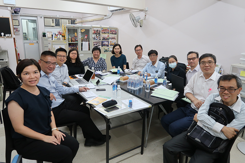 Richmond Fellowship of Hong Kong was established in 1984. It promotes good community care practice in the field of mental health and provides support and rehabilitation service to service users.