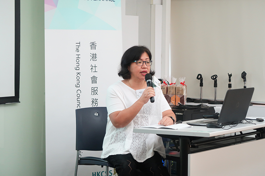 Mrs KO TONG Wai Chu, Treasurer of Executive Committee, the Intellectually Disabled Education And Advocacy League (IDEAL), shared her organization’s experience in deciding to develop a governance code, after her participation in the first round of Directors of Self-Help Organizations’ Network.