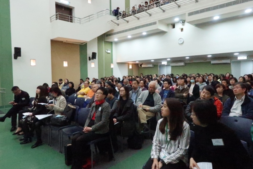 Nearly two hundred representatives from different NGOs attended the seminar.